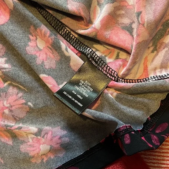 NWT Torrid : Rose Blouse - 0 - Picture 8 of 8